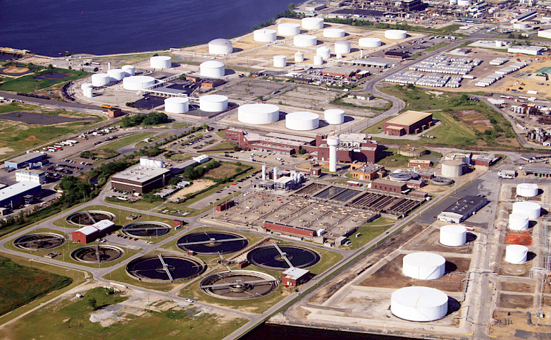 <p>Wastewater treatment plants, if not upgraded with new technologies, contribute nitrogen and other nutrients to local waterways.</p>